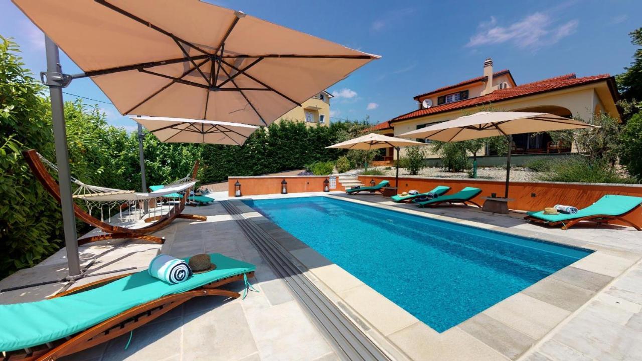 Villa Oasis 科斯特雷纳 外观 照片